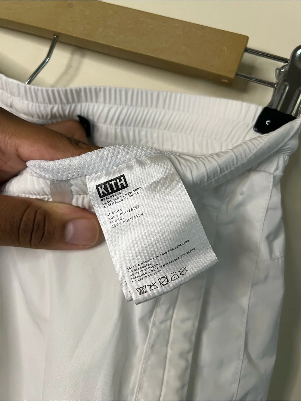 SS19 Kith White Nylon Meshed Lined Active Swim Shorts Size M *FLAWS*